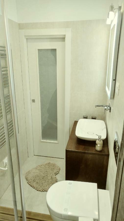 Studio Apartment Offside Split Extérieur photo