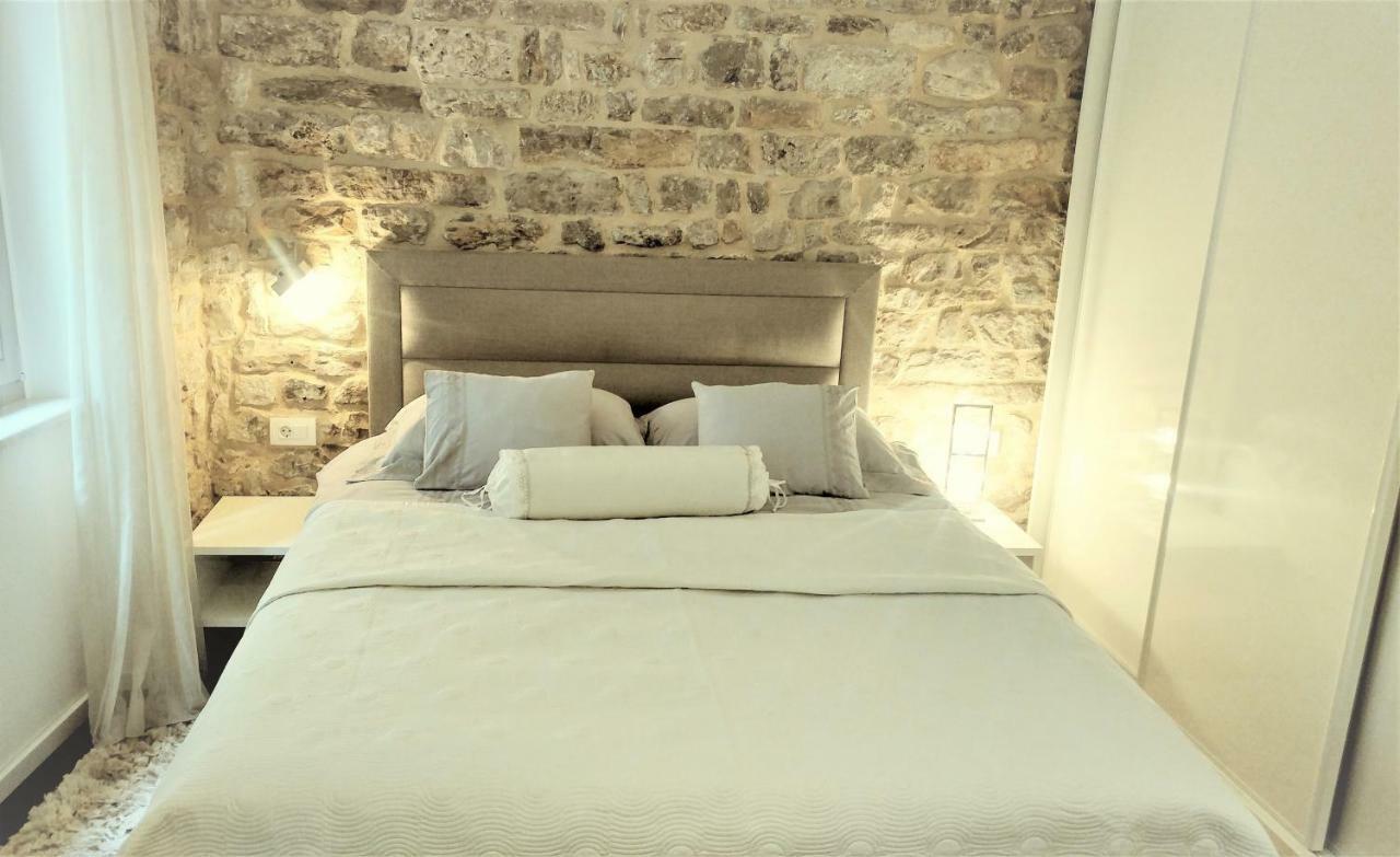 Studio Apartment Offside Split Extérieur photo