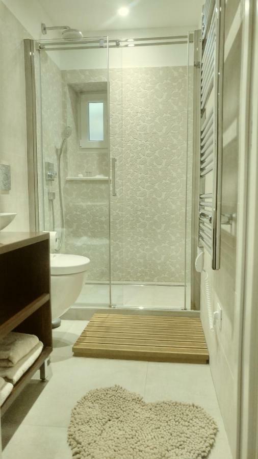 Studio Apartment Offside Split Extérieur photo