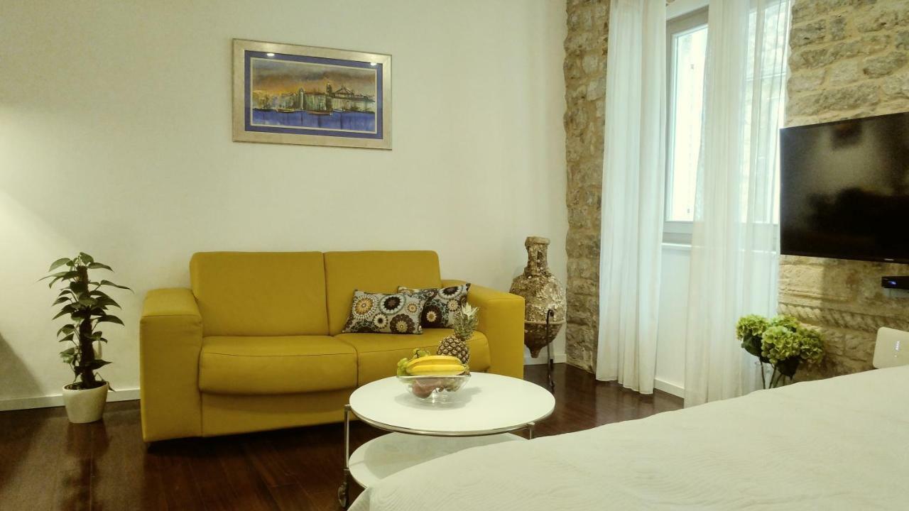 Studio Apartment Offside Split Extérieur photo